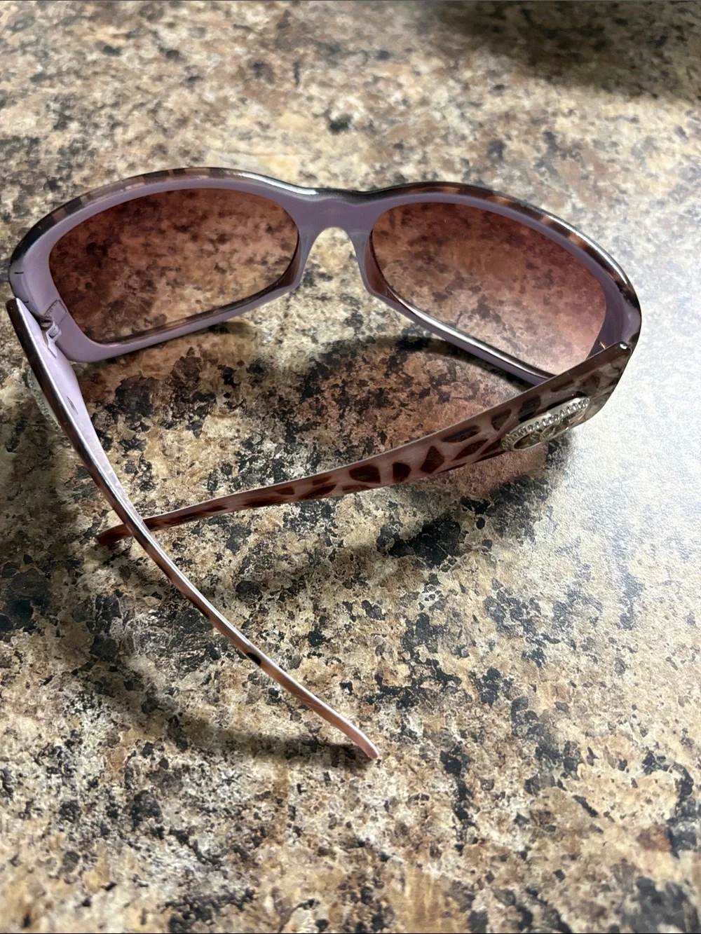Women's Tortoiseshell Sunglasses with Brown Gradient Lenses